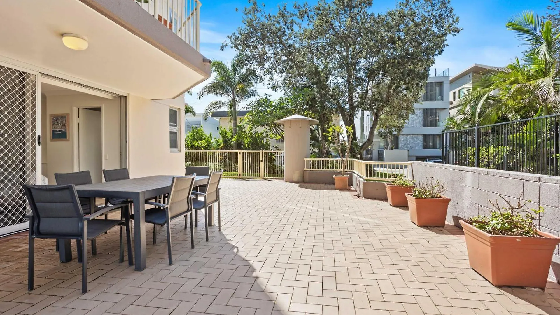Sandown - Hosted By Burleigh Letting 골드코스트